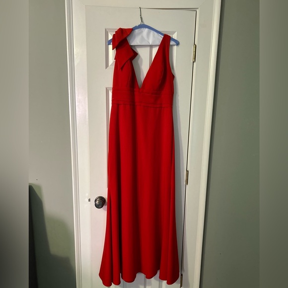 Mac Duggal - Bow Shoulder V Neck - Size 14 - Picture 4 of 5